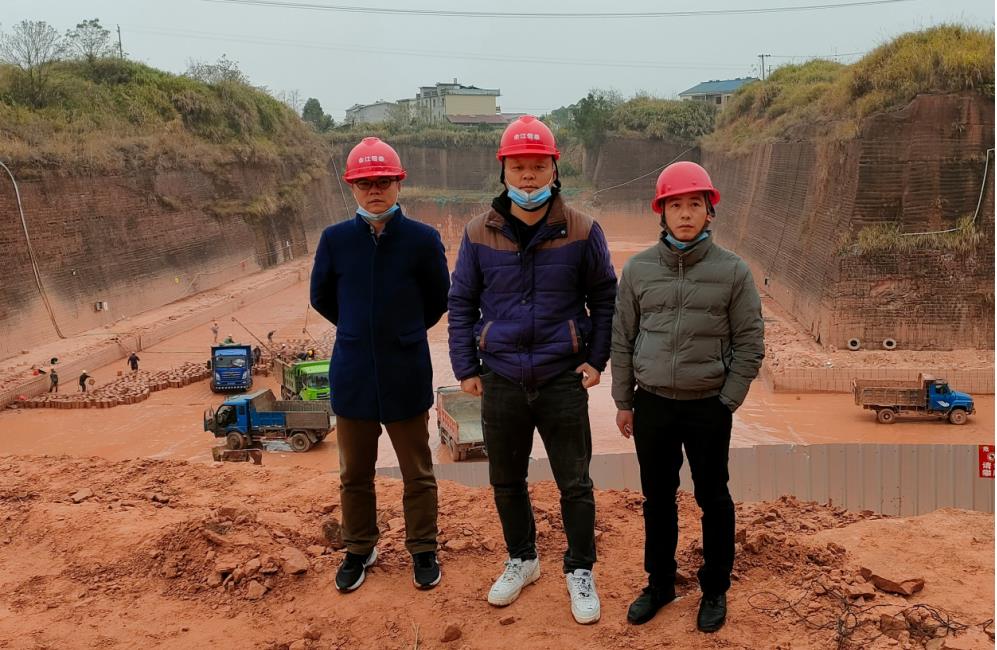 江西省鷹潭市余江區春濤鎮躍進門建筑用紅砂巖礦北采場露天開采建設項目安全驗收評價報告